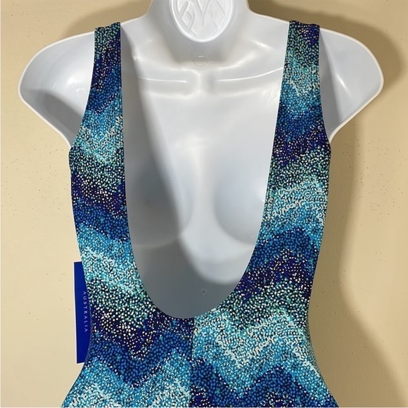 NWT. Byron Blue Australia Cross Over Chevron Splatter One Piece Swimsuit. 6. - Picture 6 of 9